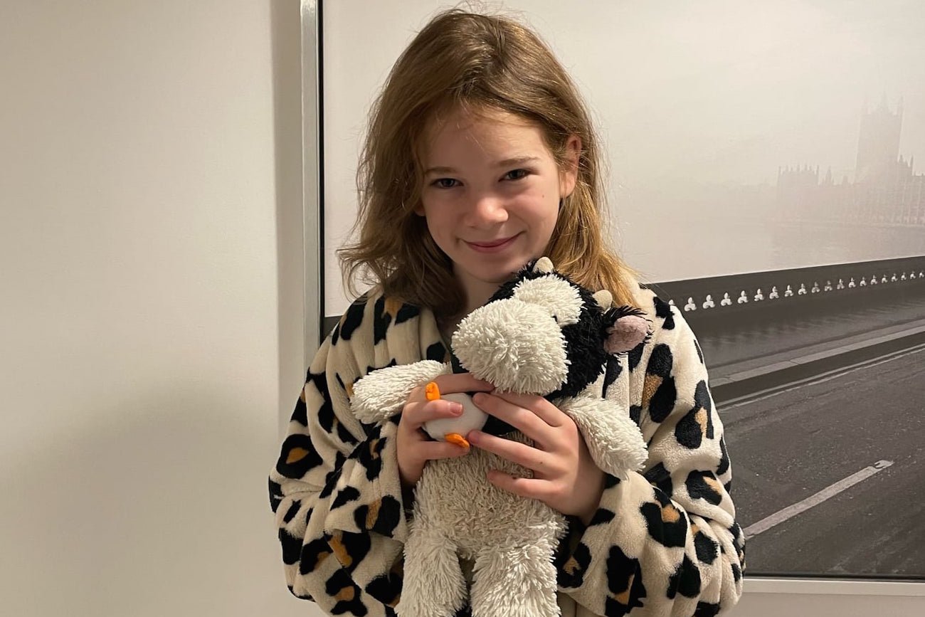 10-letnia Hattie po trzech miesiącach odzyskała swoją ukochaną zabawkę.