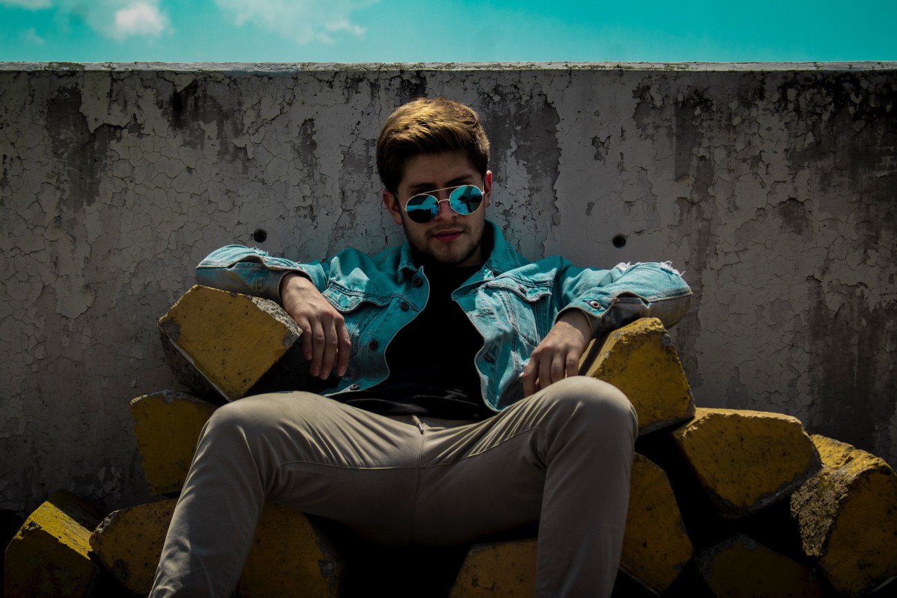 arogancki mężczyzna