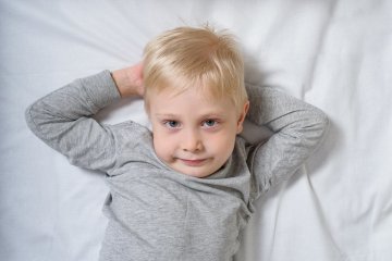 Kiedy dziecko przestaje wierzyć rodzicom na słowo? Zbyt wcześnie