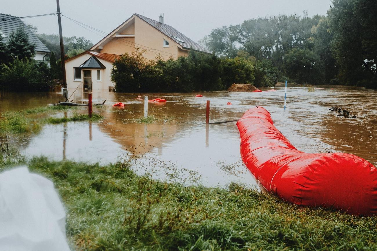 powódź kataklizm żywioł zniszczenia