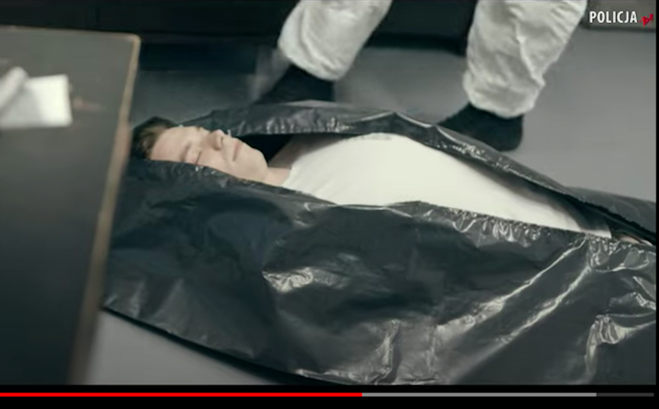 fentanyl narkotyki spot policja