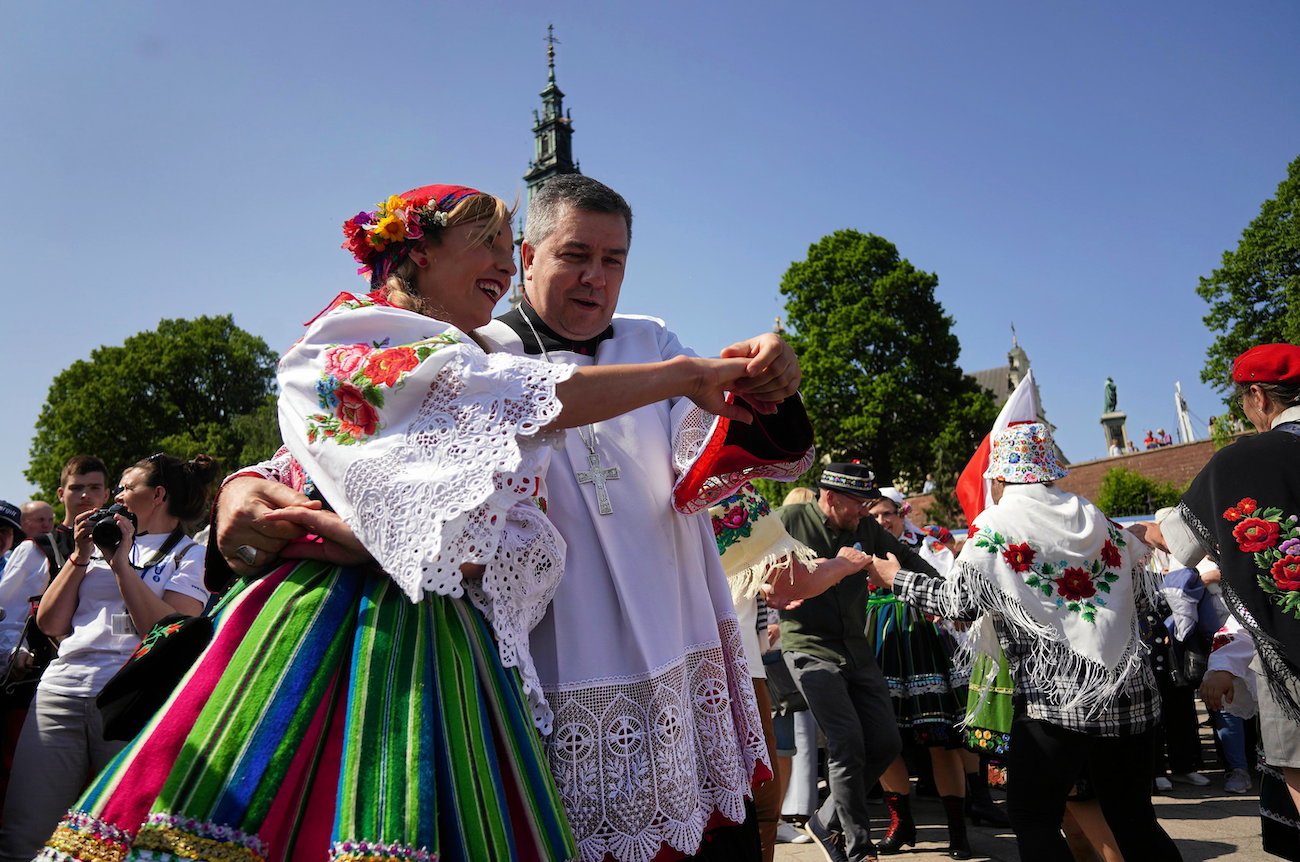Biskup ujawnił, jak zmienią się lekcje religii pod naciskiem MEN. Zaskoczenie to mało powiedziane
