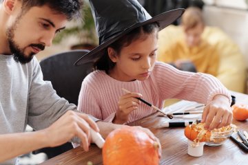 Jak zorganizować dzieciom Halloween w domu?