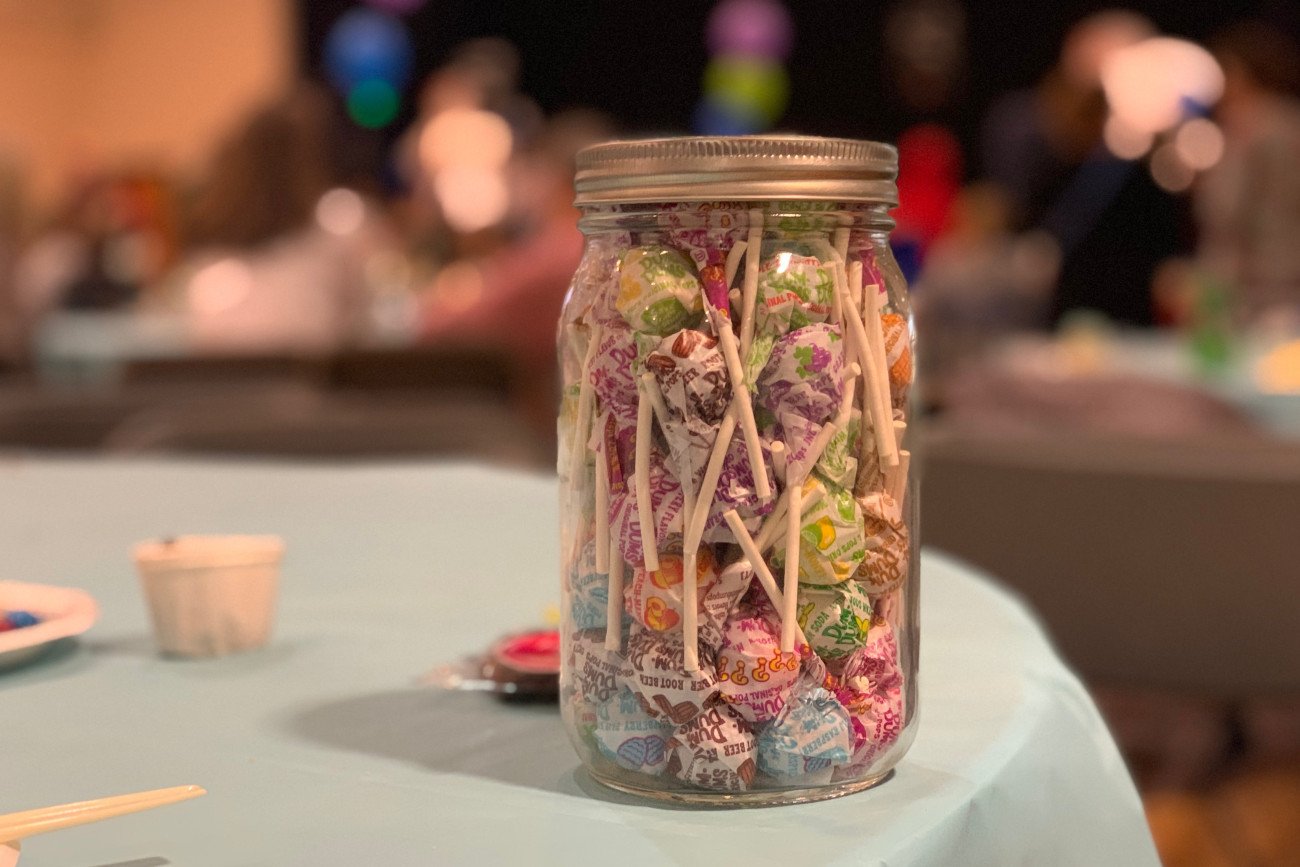 po co jest dziurka w patyku od lizaka