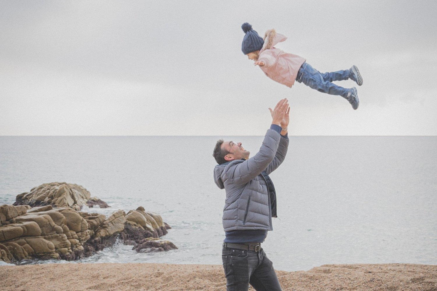 Kiedy zaczynamy gromadzić wspomnienia