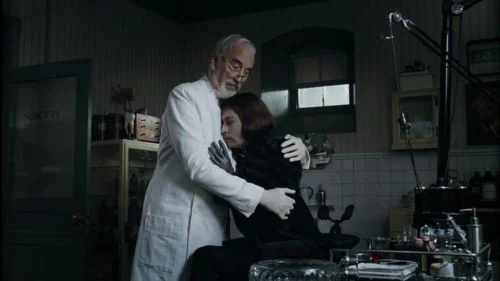 Wilbur Wonka to najgorszy wybór ojca dla każdego dziecka - dentysta, który nienawidzi słodyczy
