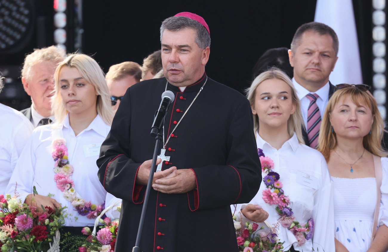 Wojciech Osial religia episkopat