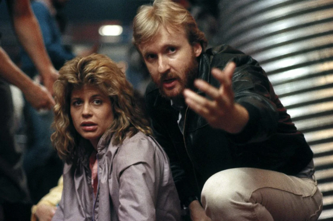 Kadr z filmu "Terminator", kultowe filmy z lat 80.