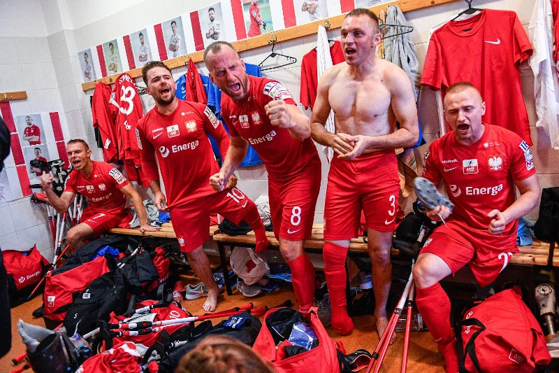 Jestem kapitanem drużyny, ale to każdy z nas jest jej liderem
